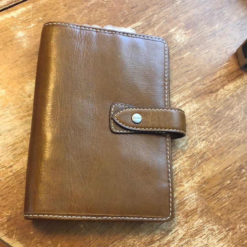 Filofax personal planner.
